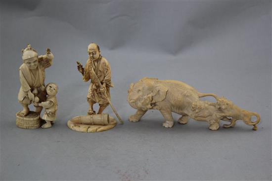 Three Japanese ivory groups, late 19th / early 20th century. 11.5cm.